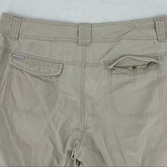 COLUMBIA Women’s Khaki Capri Pant size: 10 - Picture 3 of 8